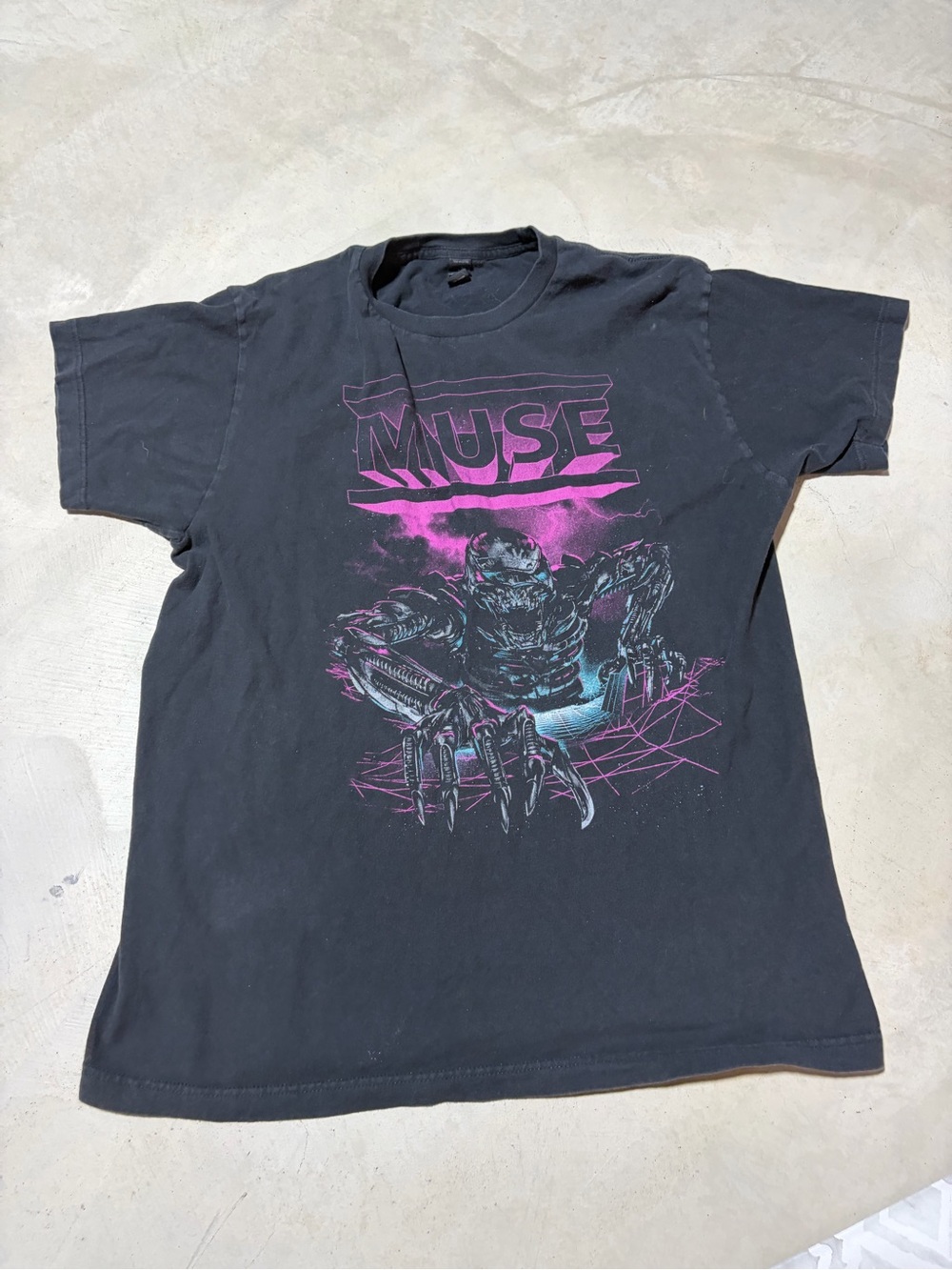 Muse simulation theory robot Graphic Band Tee Black  large